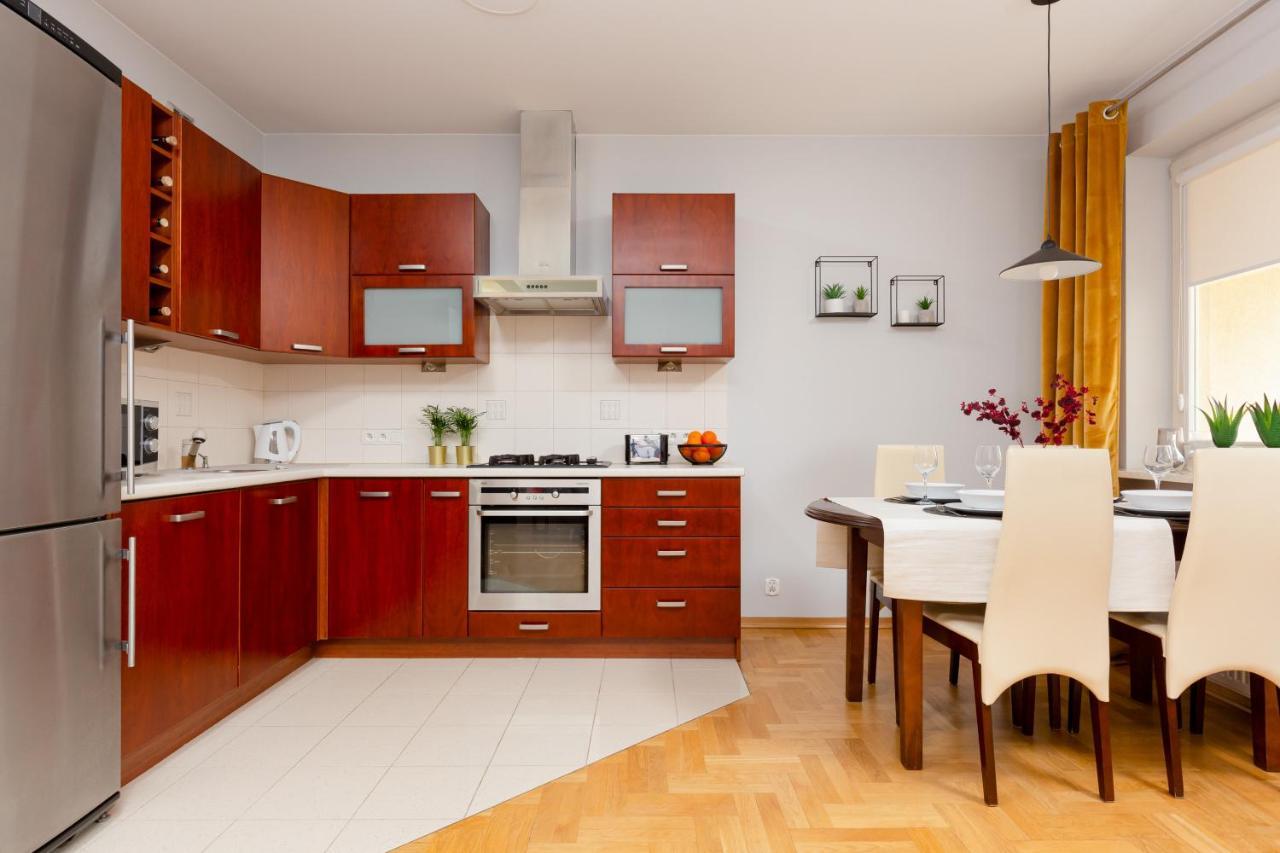 Mokotow Apartment Bluszczanska By Noclegi Renters Warszawa Eksteriør billede