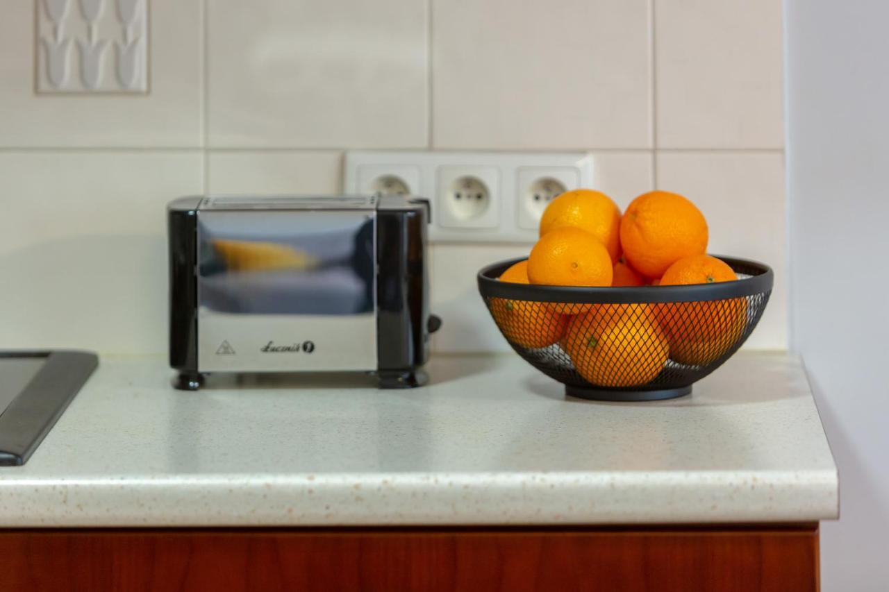Mokotow Apartment Bluszczanska By Noclegi Renters Warszawa Eksteriør billede